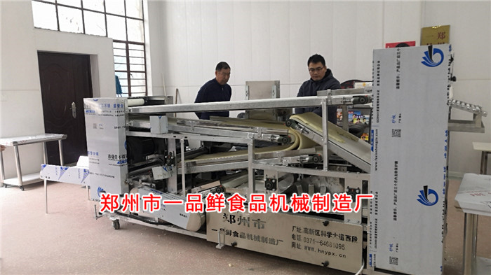 北京客戶(hù)訂購(gòu)大型燴面機(jī)設(shè)備(圖1)