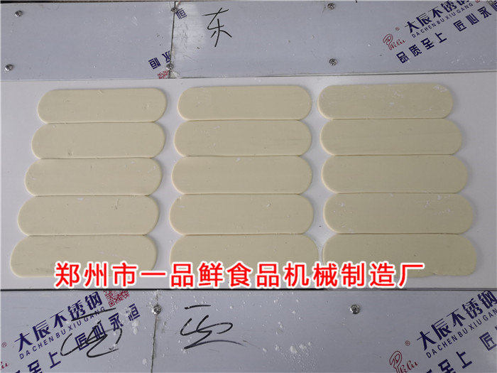 北京客戶(hù)訂購(gòu)大型燴面機(jī)設(shè)備(圖4)
